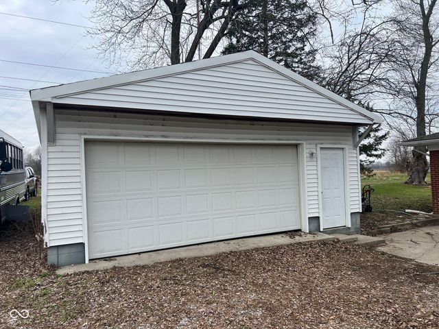 1517 W Us Highway 136, Crawfordsville, IN 47933