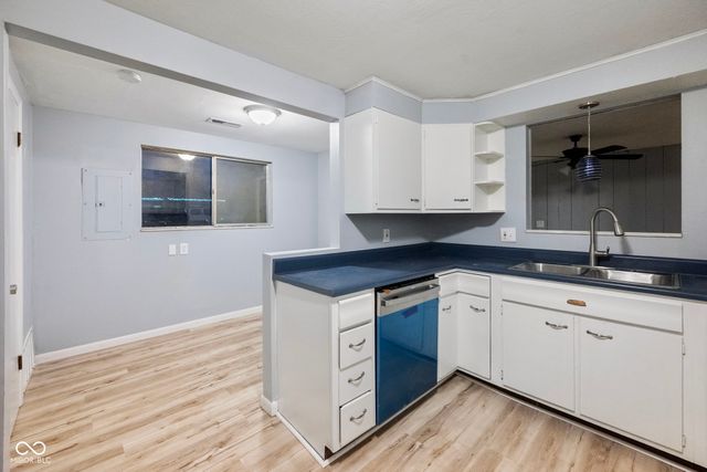 1517 W Us Highway 136, Crawfordsville, IN 47933