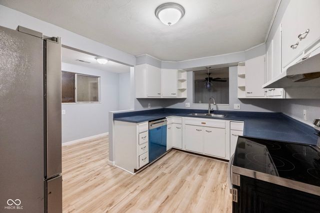 1517 W Us Highway 136, Crawfordsville, IN 47933