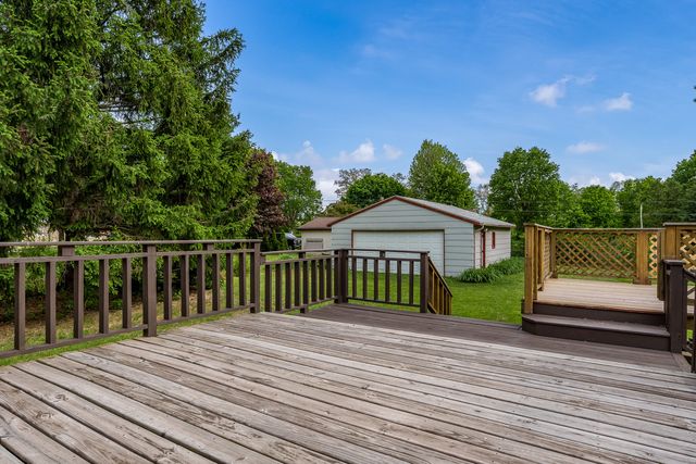 4539 Matthew Avenue, Roscoe, IL 61073