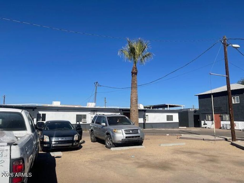 4301 S 7TH Avenue 9, Phoenix, AZ 85041