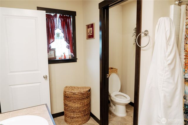 108 Jeff Street, Mount Vernon, WA 98273