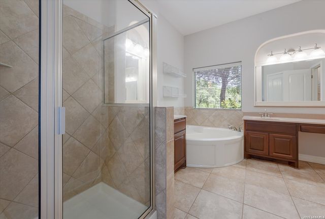 24018 Briarbrook Way, San Antonio, TX 78261
