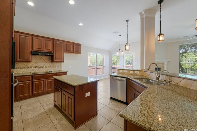 24018 Briarbrook Way, San Antonio, TX 78261