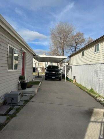 249 E BAIRD AVE, South Salt Lake, UT 84115