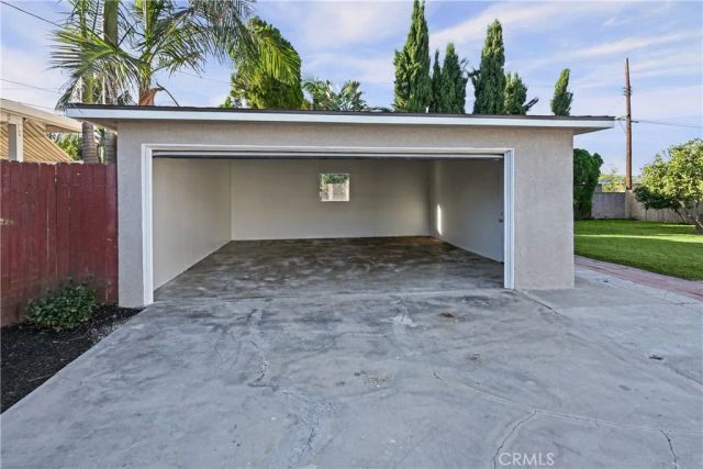 1612 E Rowland, West Covina, CA 91791