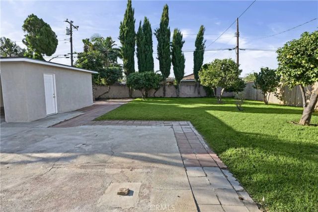 1612 E Rowland, West Covina, CA 91791