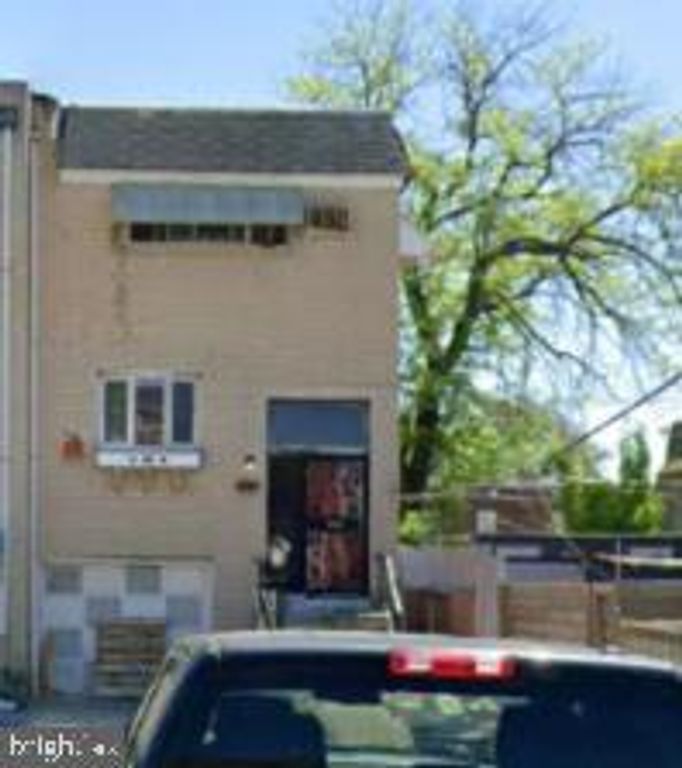 Image 1 of property listing at 1607 CHESAPEAKE PL, Philadelphia, PA 19122