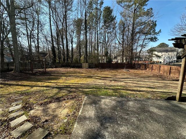 2881 Wynford SW Drive, Marietta, GA 30064