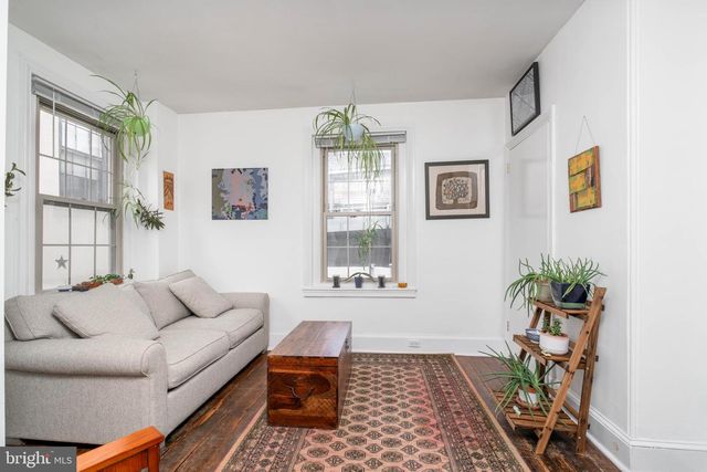 239-00 RACE ST, Philadelphia, PA 19106