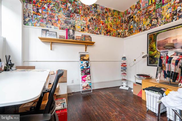 239-00 RACE ST, Philadelphia, PA 19106