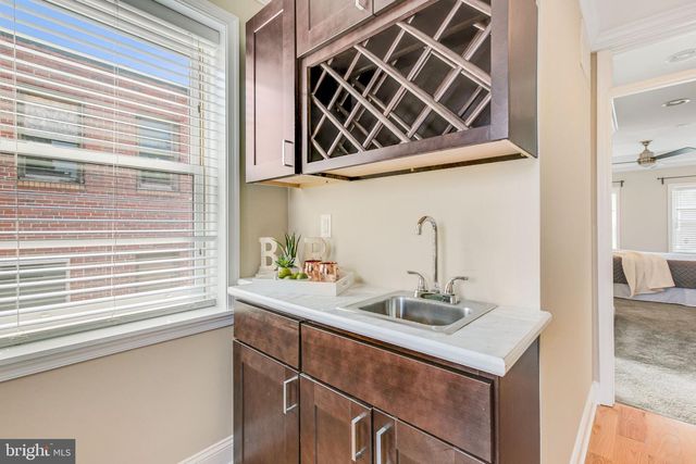 2034 EASTERN AVE, Baltimore, MD 21231