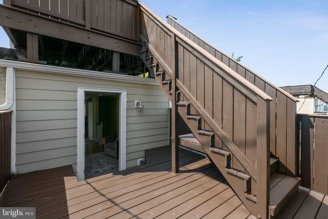 2034 EASTERN AVE, Baltimore, MD 21231