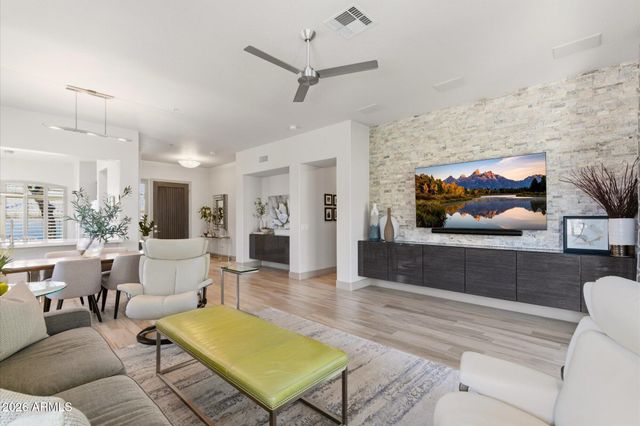 10525 E FIREWHEEL Drive, Scottsdale, AZ 85255