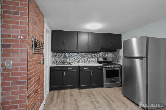 1337 S 2nd Street, Plainfield, NJ 07063