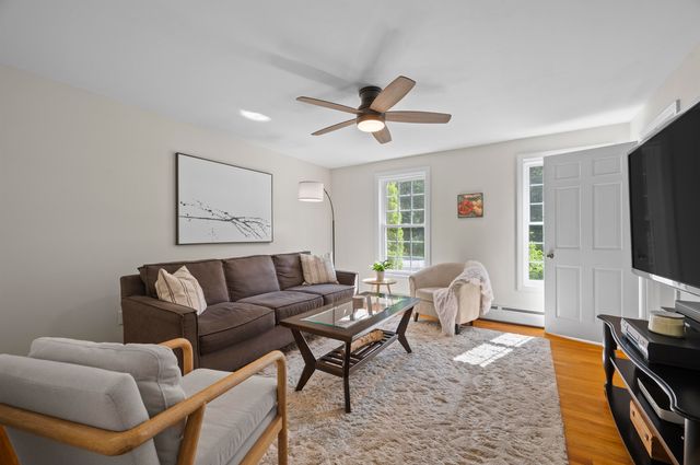 54 Beech Hill Road, Exeter, NH 03833