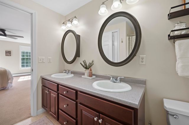 54 Beech Hill Road, Exeter, NH 03833