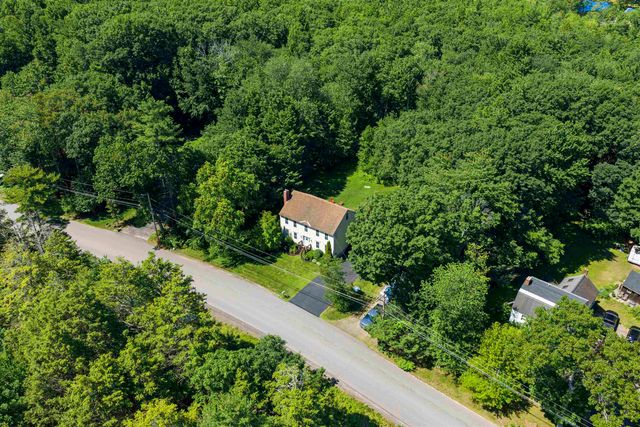 54 Beech Hill Road, Exeter, NH 03833