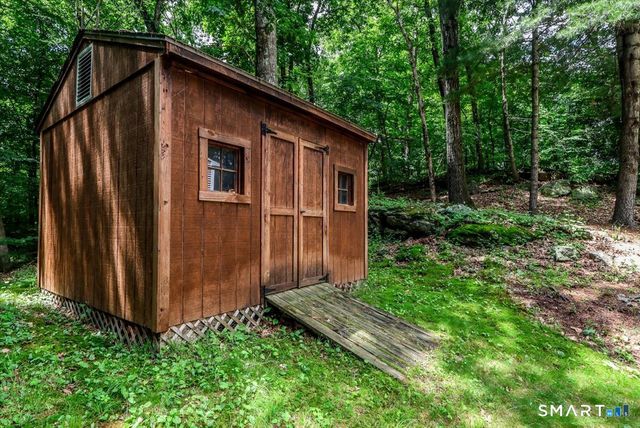 23 Cedar Hill Road, Newtown, CT 06470