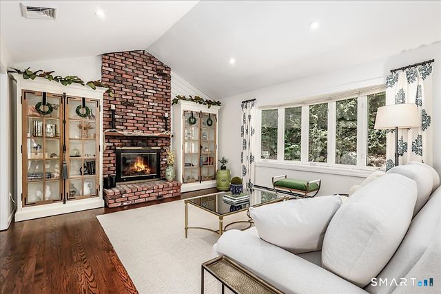 23 Cedar Hill Road, Newtown, CT 06470