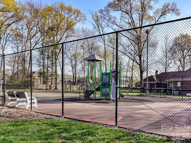 702 King Fredrick Lane SW, Concord, NC 28027