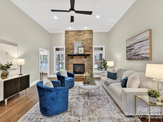 702 King Fredrick Lane SW, Concord, NC 28027