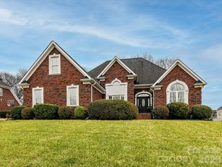 702 King Fredrick Lane SW, Concord, NC 28027