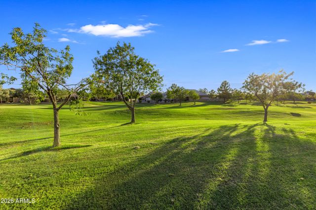 9807 E LOMPOC Avenue, Mesa, AZ 85209