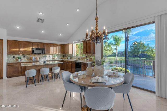9807 E LOMPOC Avenue, Mesa, AZ 85209