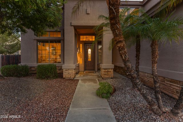 9807 E LOMPOC Avenue, Mesa, AZ 85209