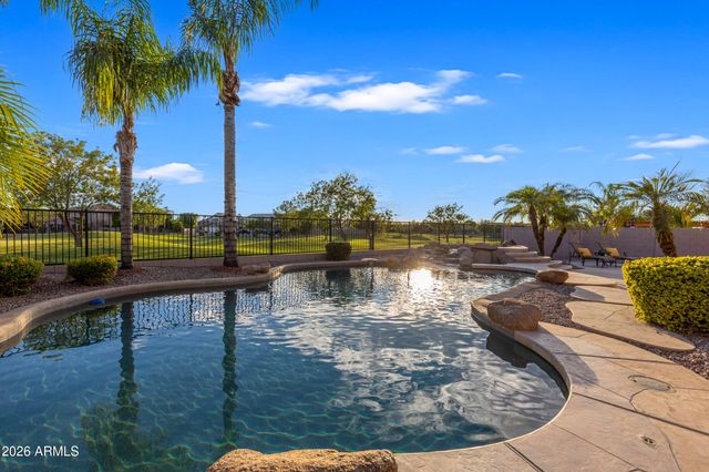 9807 E LOMPOC Avenue, Mesa, AZ 85209