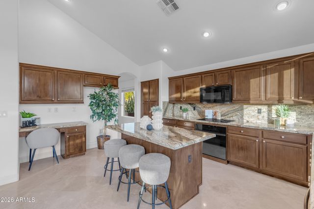 9807 E LOMPOC Avenue, Mesa, AZ 85209