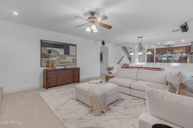 9807 E LOMPOC Avenue, Mesa, AZ 85209