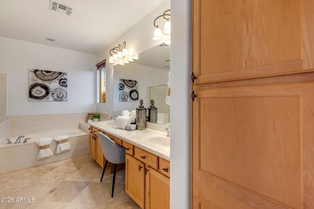 9807 E LOMPOC Avenue, Mesa, AZ 85209