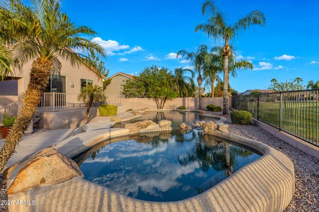 9807 E LOMPOC Avenue, Mesa, AZ 85209