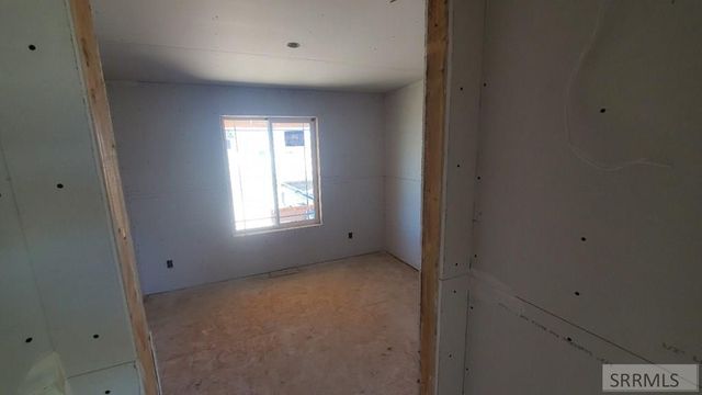 345 N 690W Lemhi Road, Blackfoot, ID 83221