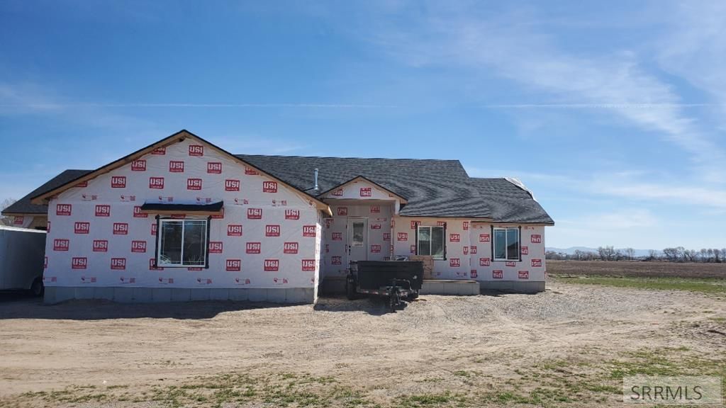 345 N 690W Lemhi Road, Blackfoot, ID 83221