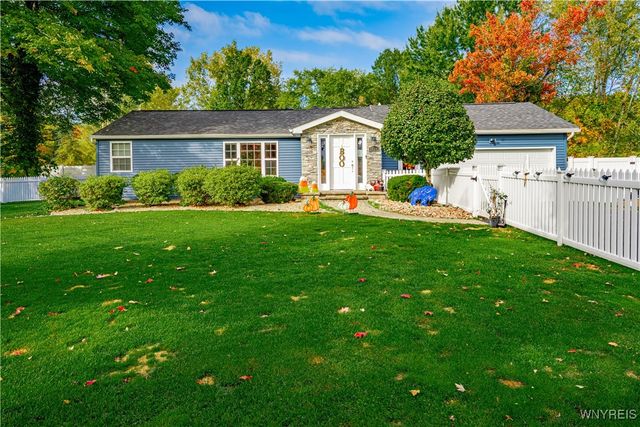 4534 Porter Center Road, Lewiston, NY 14092