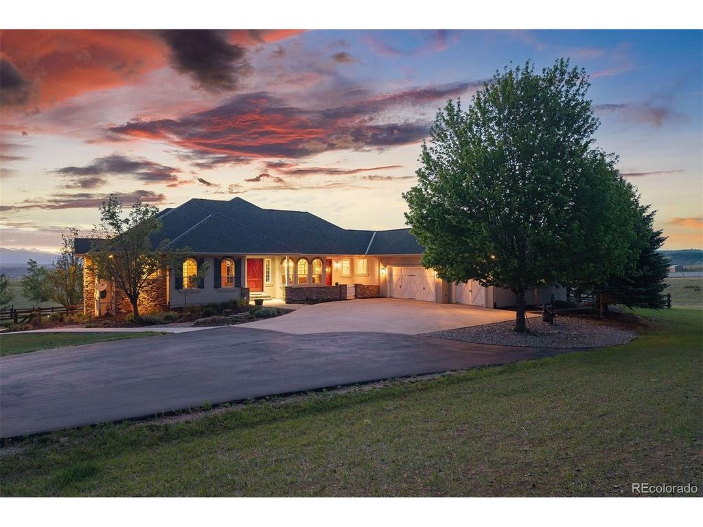 3044 Elk Canyon Cir, Sedalia, CO 80135