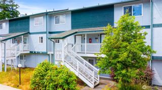 8823 Holly Drive #G205, Everett, WA 98208