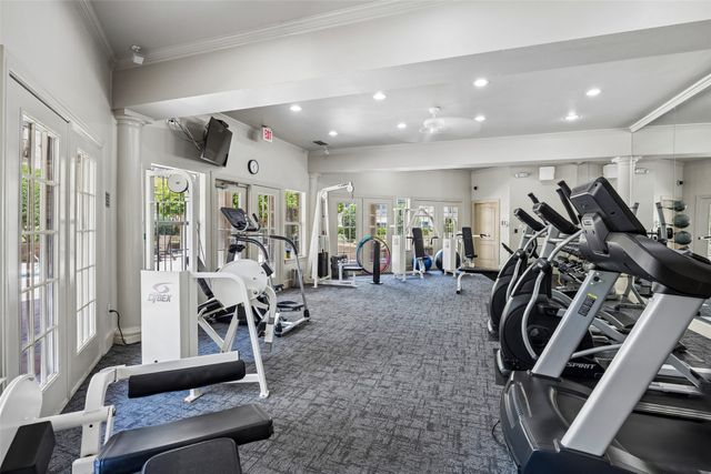3400 Welborn Street 320, Dallas, TX 75219
