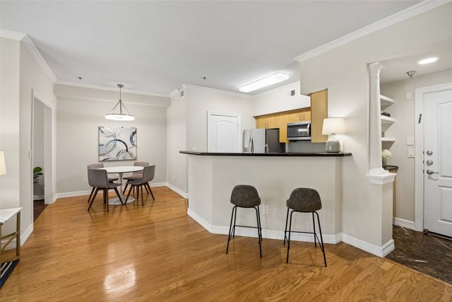 3400 Welborn Street 320, Dallas, TX 75219