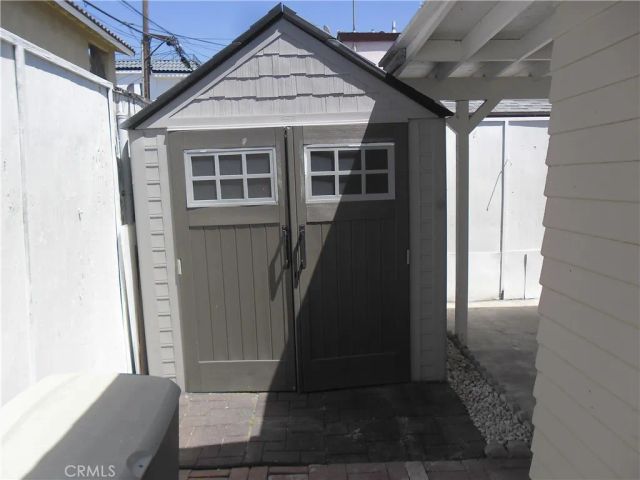 307 N Shelton St, Santa Ana, CA 92703