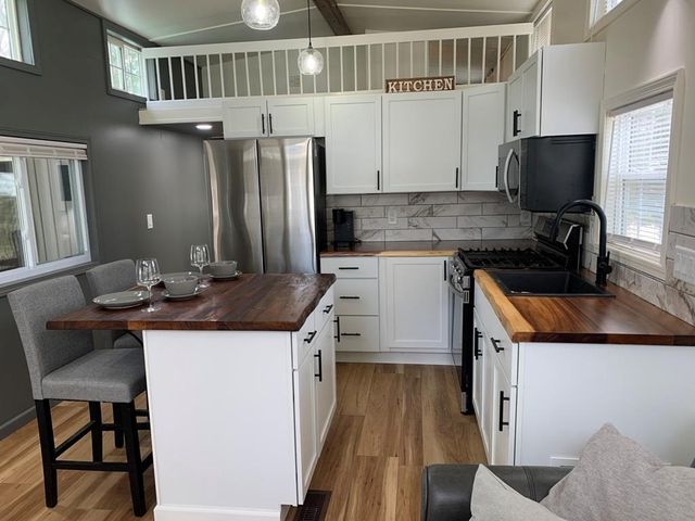 352 Skyline Drive, Edgerton, WI 53534