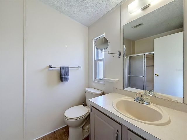 1666 ELKHART CIRCLE, Tavares, FL 32778