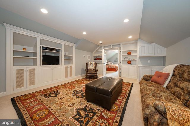 2705 MATLACK DR, Audubon, PA 19403