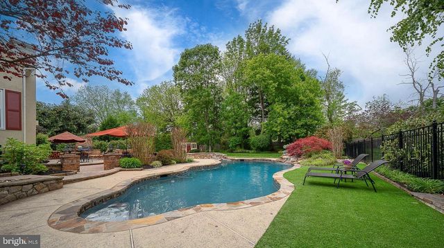 2705 MATLACK DR, Audubon, PA 19403