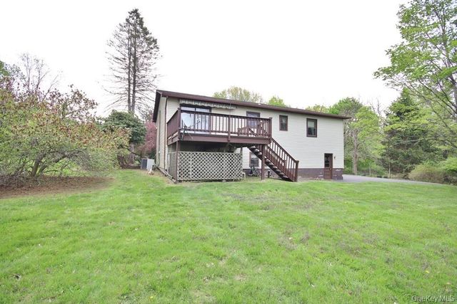 241 S Smith Road, Lagrangeville, NY 12540