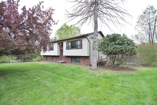 241 S Smith Road, Lagrangeville, NY 12540
