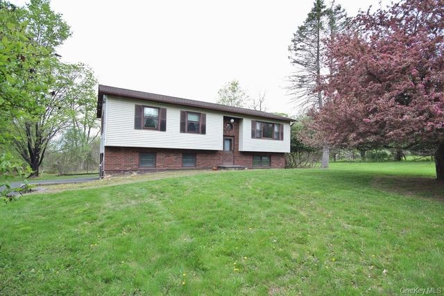 241 S Smith Road, Lagrangeville, NY 12540